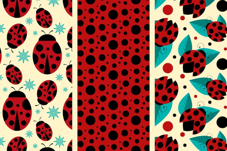 Free Vector flat design ladybug pattern pack
