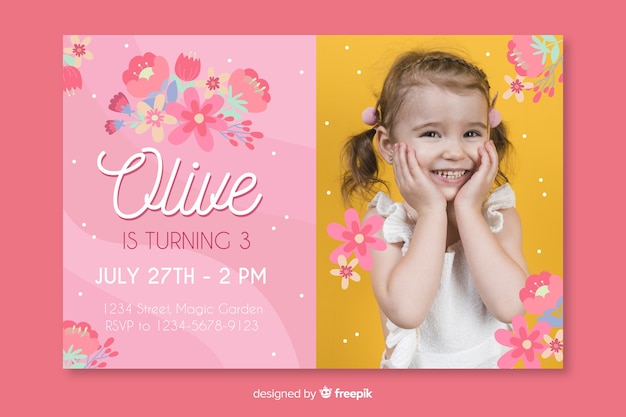 Free vector floral birthday invitation template