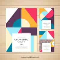 Vettore gratuito collezione di copertine geometrica