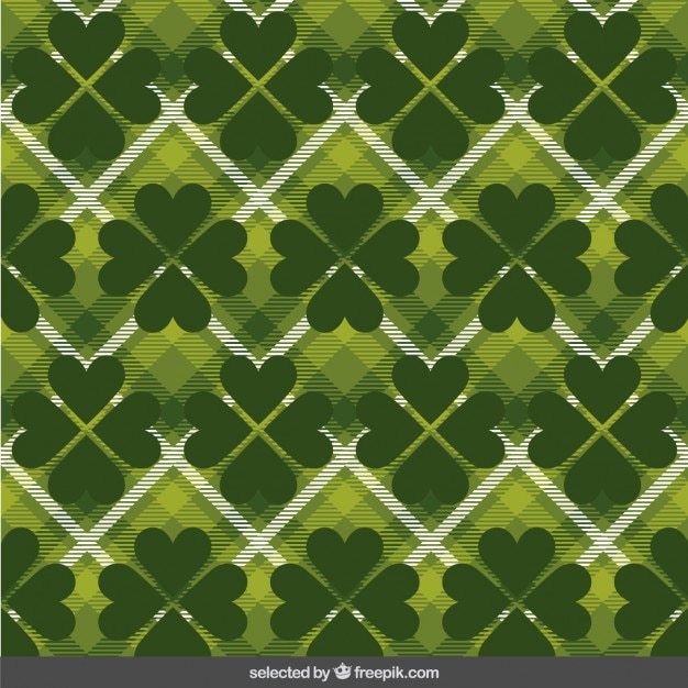 Gingham pattern with clover