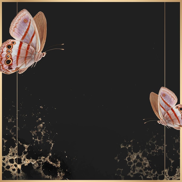Золотая рамка с розовой бабочкой узорчатый фон