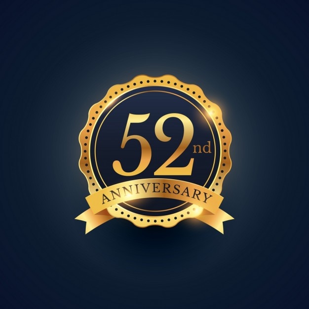 Бесплатное векторное изображение 52-я годовщина празднования этикетки значок в золотой цвет