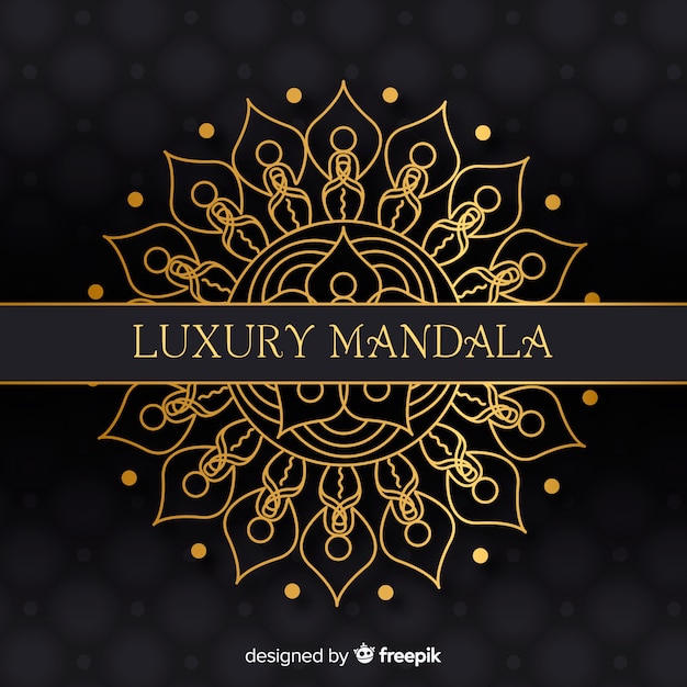 Free vector golden luxury mandala background