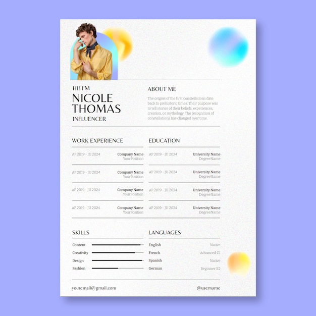 Gradient influencer resume template