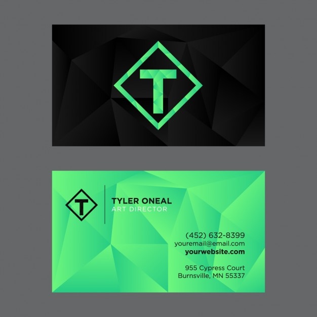 Free vector green polygonal business card design