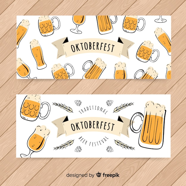 Vettore gratuito modello di banner più oktoberfest disegnati a mano