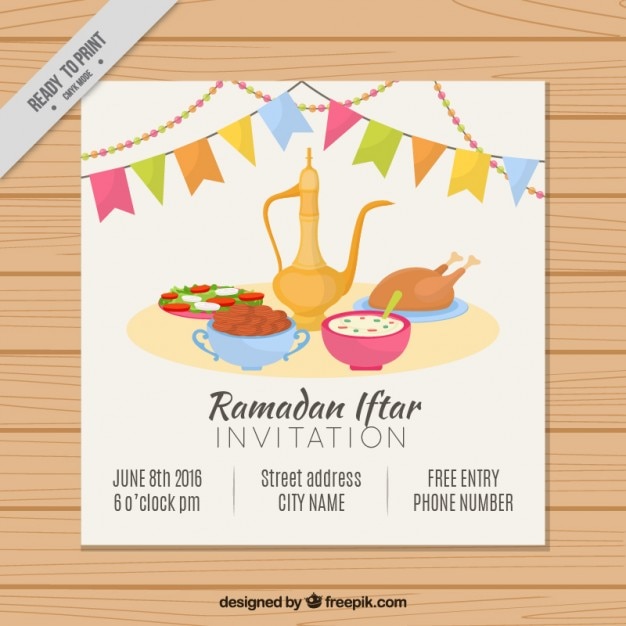 Vettore gratuito mano ramadan disegnato iftar invito