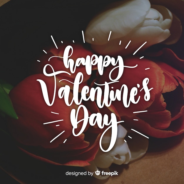 Vettore gratuito felice giorno di san valentino lettering