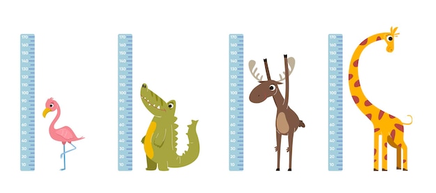 Набор линейки высоты с комическими животными векторные иллюстрации. Настенные наклейки для измерения роста детей с милым жирафом, героями мультфильмов про крокодилов, измерителем роста. Измерение, концепция детства