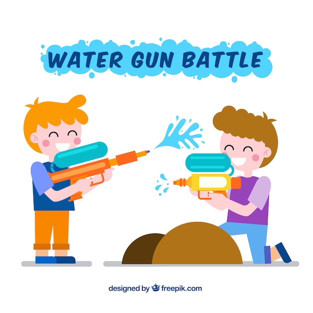 Дети играют с пластиковыми водяными пушками