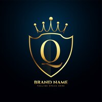 Free vector letter q crown tiara logo golden