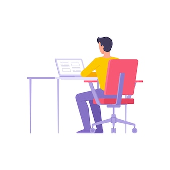 自宅​や​オフィス​の​職場​で​座っている​コンピューター​に​取り組んでいる​男性​の​開発者​ユーザー​ビジネス​従業員