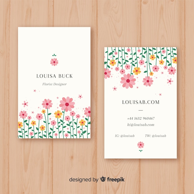 Free vector modern business card template with floral style