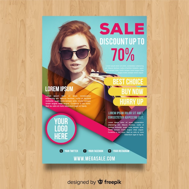 Free vector modern sale flyer template with abstract design