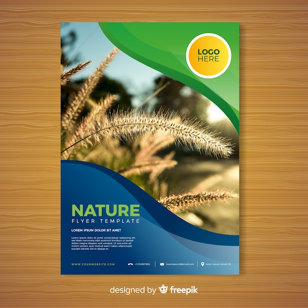 Modello di brochure di natura