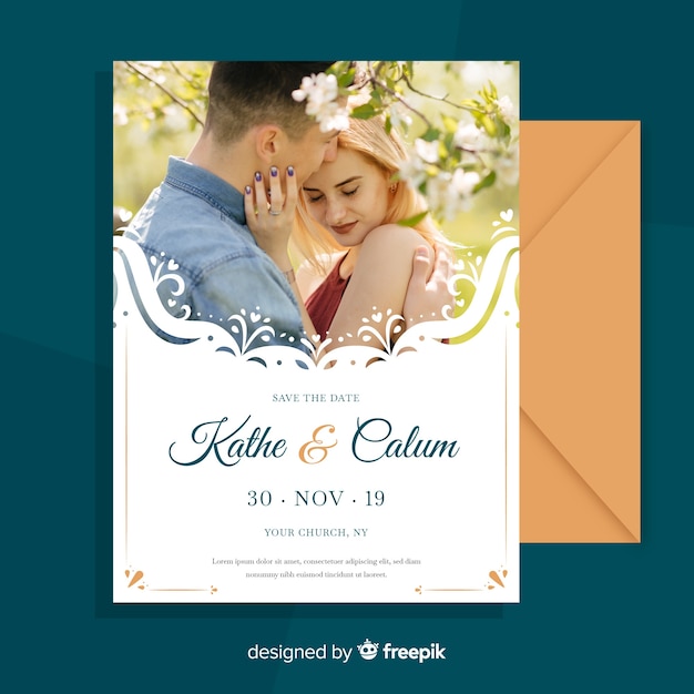 Free vector ornamental wedding invitation template