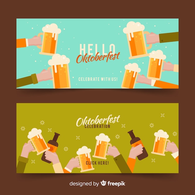 Free vector people toasting with beer steins for oktoberfest