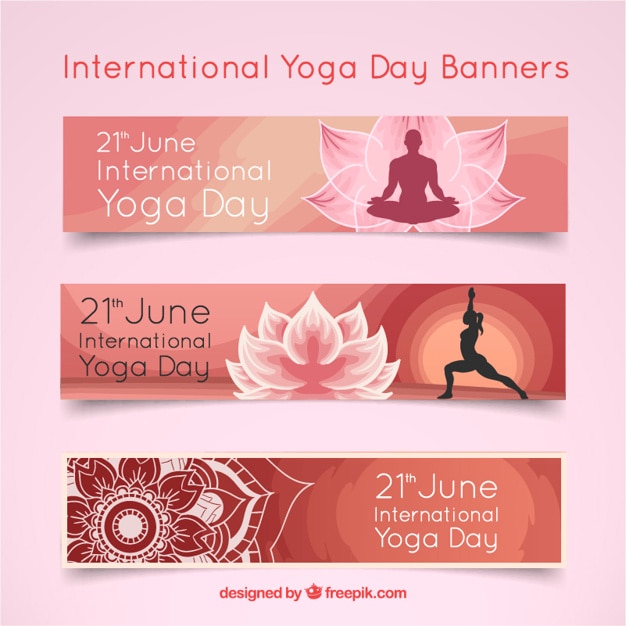 Vettore gratuito rosa banner internazionali giorno yoga