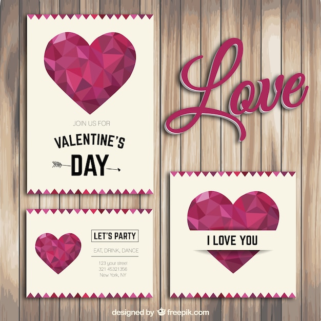 Free vector polygonal valentine's flyers