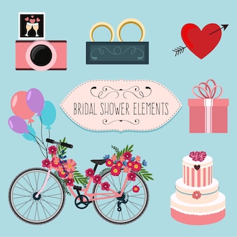 Bicicletta graziosa con dettagli floreali e gli elementi di nozze