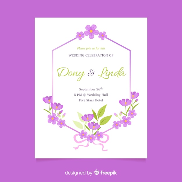 フラットなデザインの紫の花の結婚式の招待状のテンプレート
