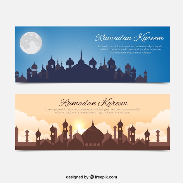 Free vector ramadan kareem banners with mosque