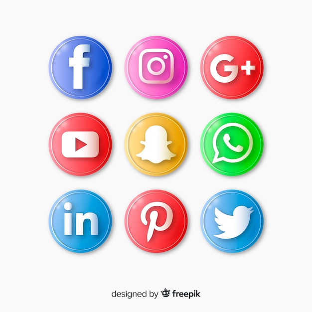 Free vector realistic buttons with social media logo set