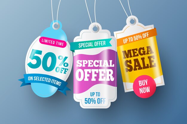 Free vector realistic hanging sales label collection design