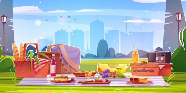 Vettore gratuito picnic retrò al mattino nel parco della città vector cartoon illustrazione di una colazione appetitosa servita sul prato radio vintage panini frutta e bevande su coperta data romantica sullo sfondo urbano