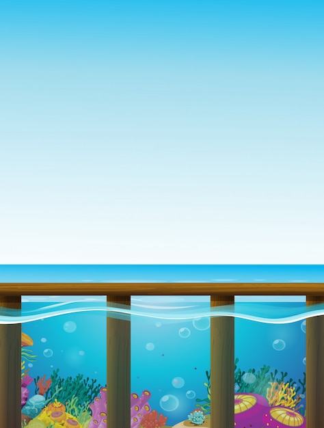 Бесплатное векторное изображение Сцена с синим морем и подводным фоном