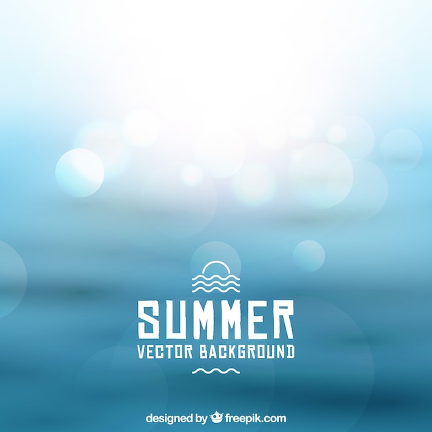 Free vector sea background with blurred effect for summer