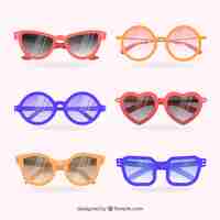 Free vector seasonal sunglasses collection in flat syle