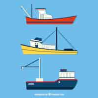 Free vector set of three fishing boats in flat design