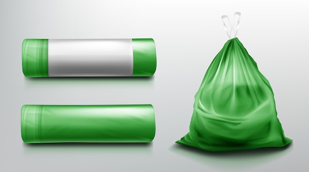 쓰레기 봉투 템플릿, 플라스틱 롤 및 쓰레기로 가득 찬 자루. 쓰레기 모형을위한 녹색 일회용 패키지. 폐기물에 대한 가정 용품은 회색 배경에 고립 던져. 현실적인 3d 그림