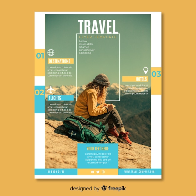 Free vector travel flyer template with photo