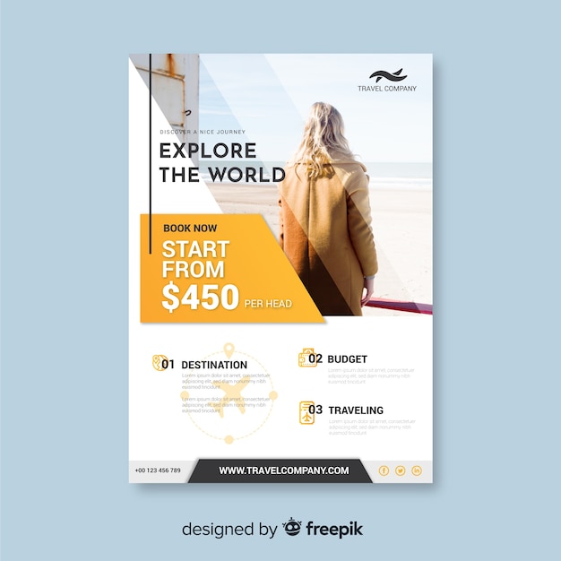 Free vector travel flyer template with photo