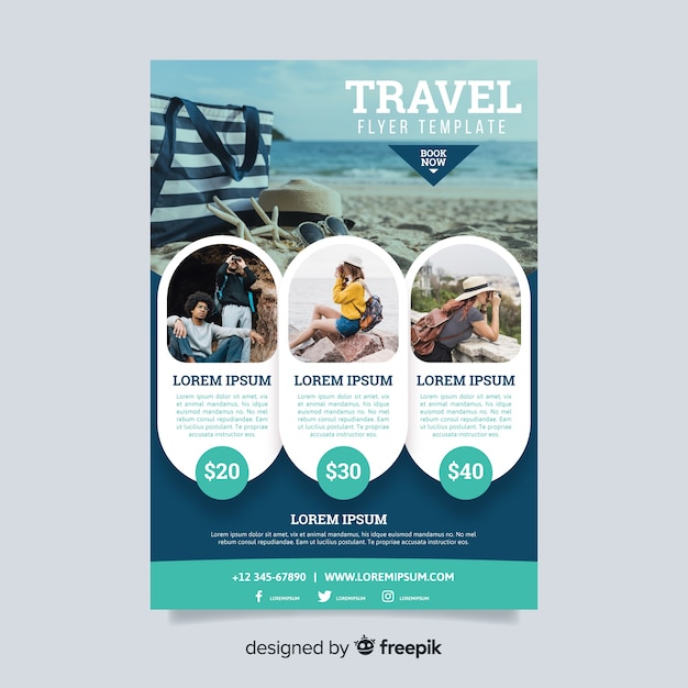 Free vector travel flyer template with photo