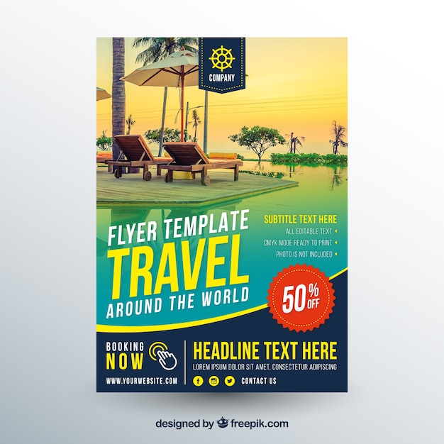 Free vector travel flyer template with photography