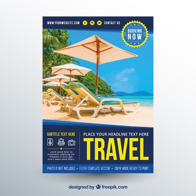 Free vector travel flyer template with photography