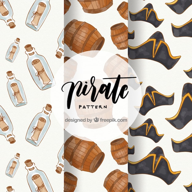 Free vector various patterns of watercolor pirates