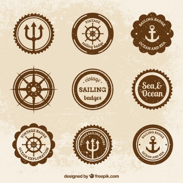 Free vector vintage badges with salor subject