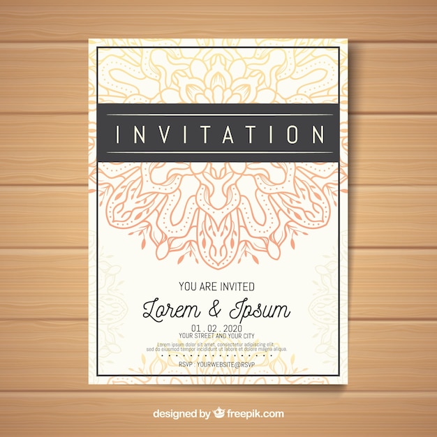 Free vector wedding invitation in mandala style