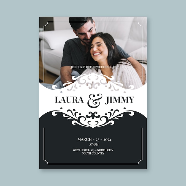 Free vector wedding invitation template with happy couple