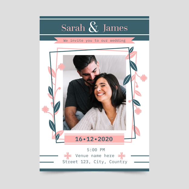 Free vector wedding invitation template with photo