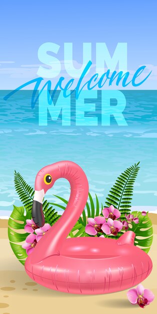Приветствуем летний баннер с пальмовыми листьями, розовыми цветами, игрушечным фламинго, пляжем и океаном.