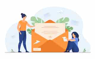 Free vector woman receiving mail and reading letter
