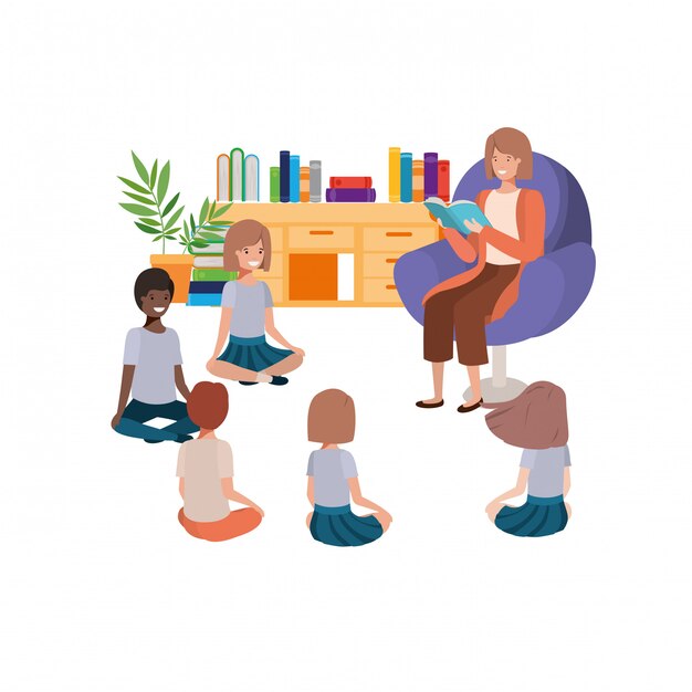 Женщина с чтением книги на диване и детей