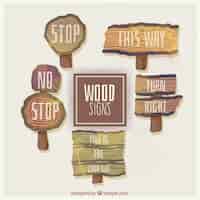 Free vector wooden signs with watercolor effect