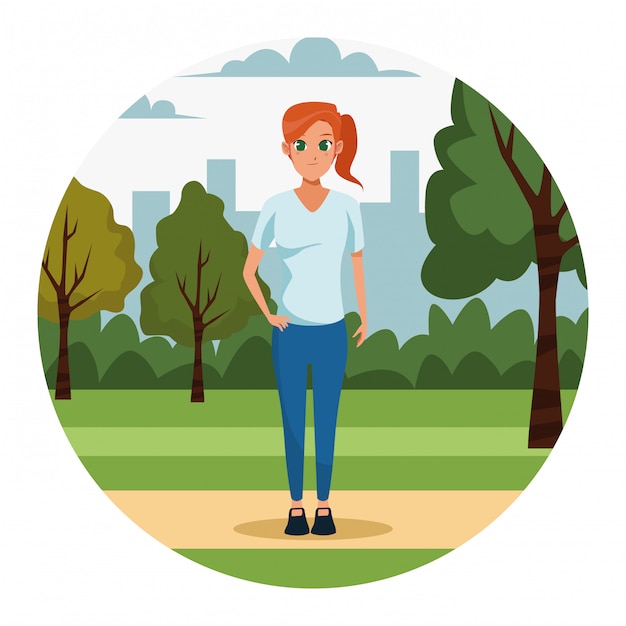 Free vector young woman in the park