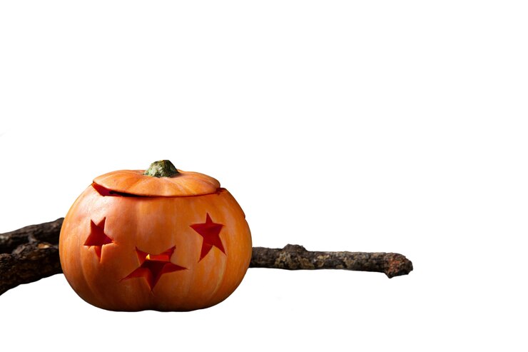 Kostenlose PSD blick auf einen gruseligen halloween-kürbis